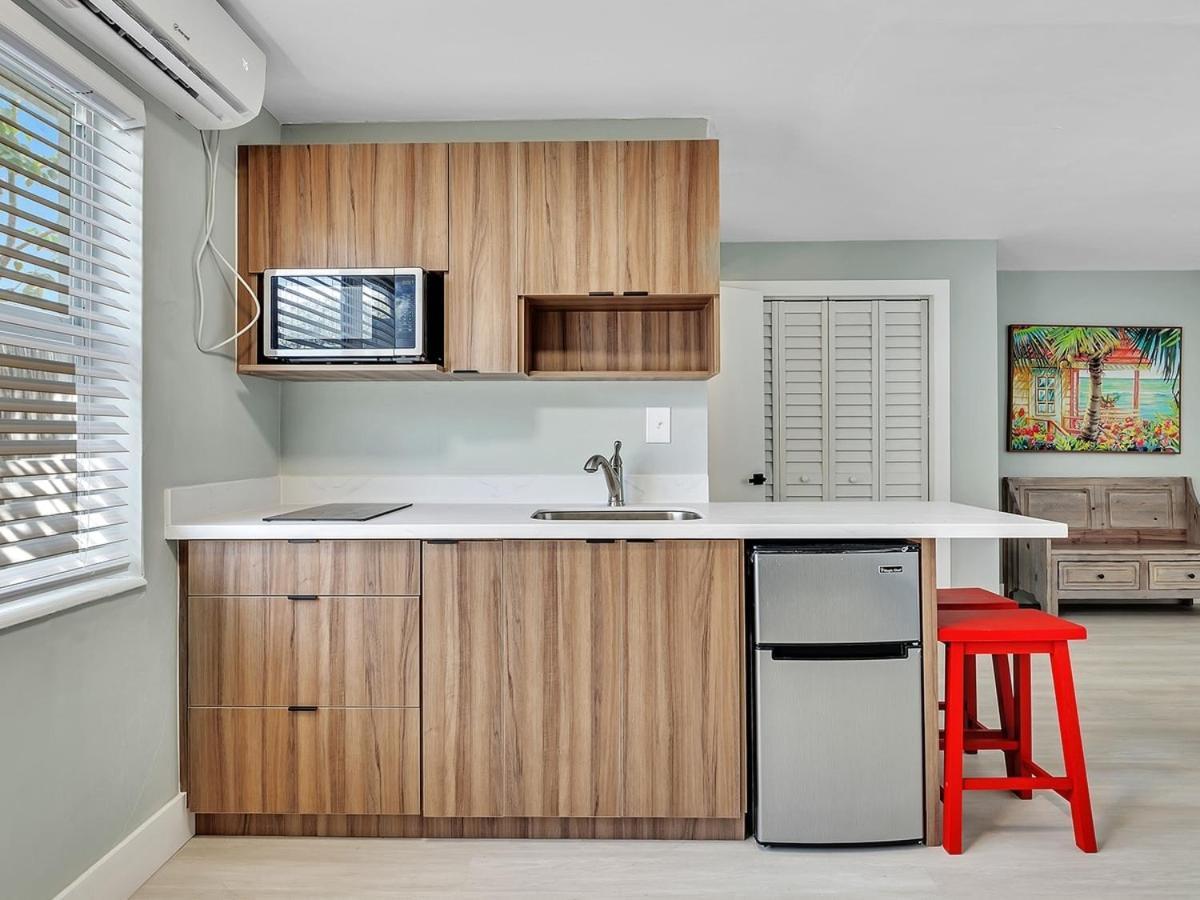 The Shell On Walnut Studio With Bath Hollywood Beach Free Parking Дейния Бийч Екстериор снимка